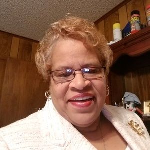 Meet your Posher, Janet